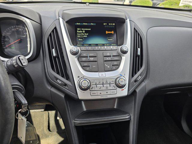 Photo of 2017 Iridescent Pearl Tricoat Chevrolet Equinox