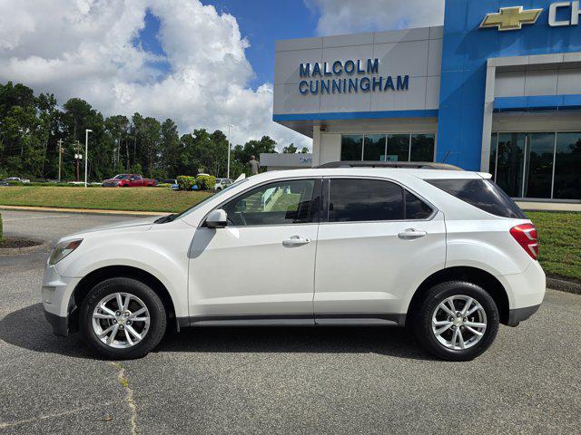 Photo of 2017 Iridescent Pearl Tricoat Chevrolet Equinox