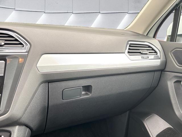 Photo of 2019 Pure White Volkswagen Tiguan