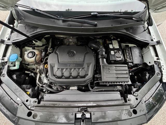 Photo of 2019 Pure White Volkswagen Tiguan