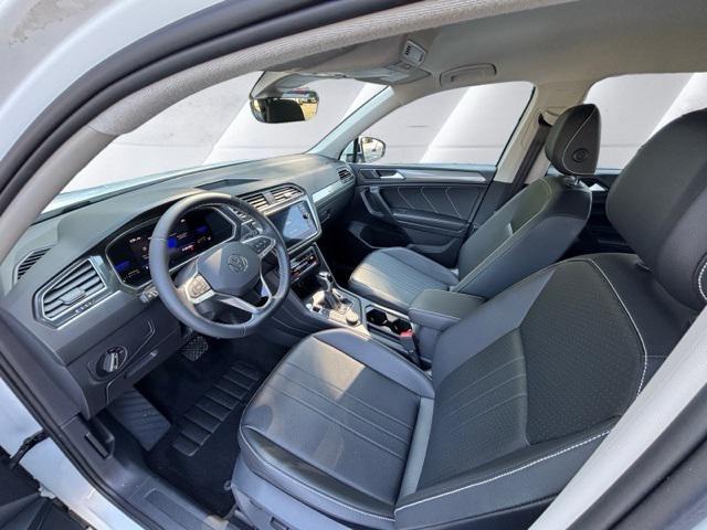 Photo of 2022 White Volkswagen Tiguan