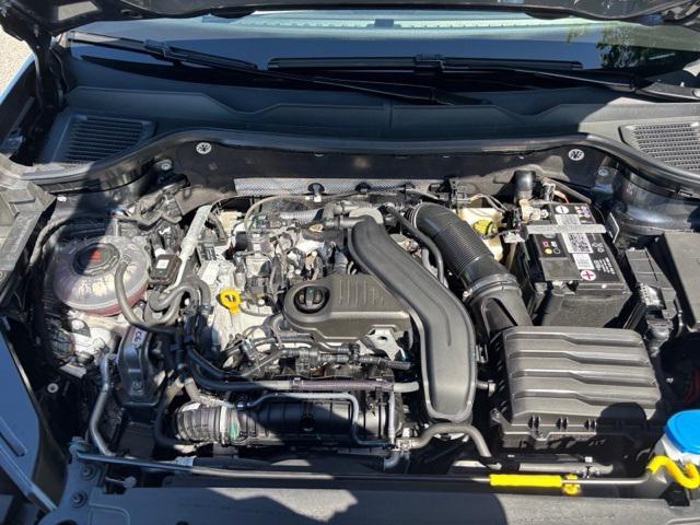 Photo of 2023 Platinum Gray Metallic Volkswagen Taos