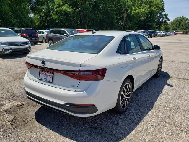 Photo of 2025 Opal White Pearl Volkswagen Jetta