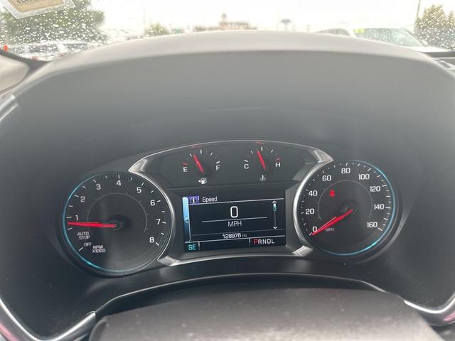 Photo of 2018 Iridescent Pearl Tricoat Chevrolet Equinox