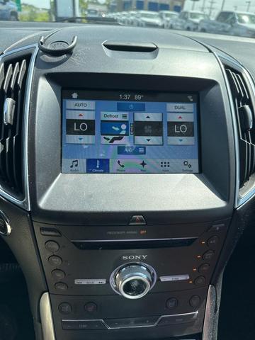 Photo of 2017 Canyon Ridge Metallic Ford Edge