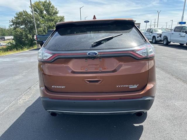 Photo of 2017 Canyon Ridge Metallic Ford Edge