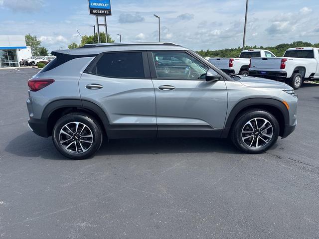 Photo of 2024 Sterling Gray Metallic Chevrolet Trailblazer