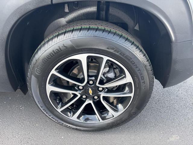 Photo of 2024 Sterling Gray Metallic Chevrolet Trailblazer
