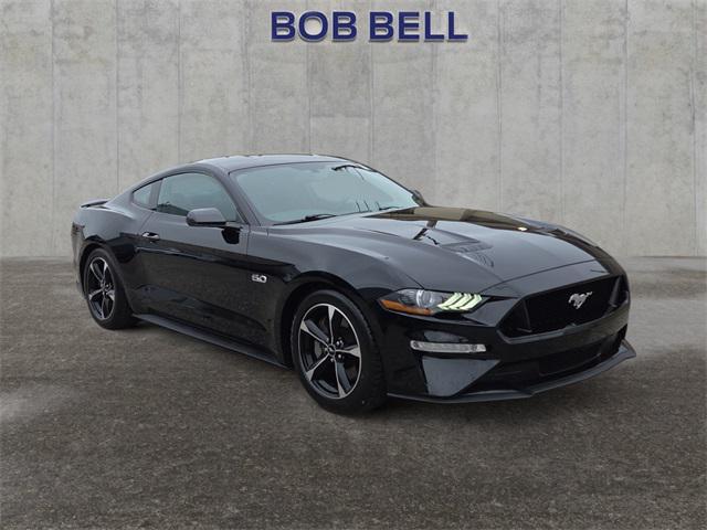 Photo of 2018 Shadow Black Ford Mustang