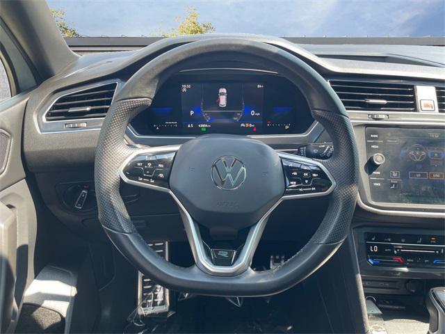 Photo of 2022 Oryx White Pearl Volkswagen Tiguan