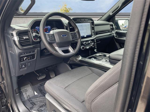 Photo of 2023 Agate Black Metallic Ford F-150