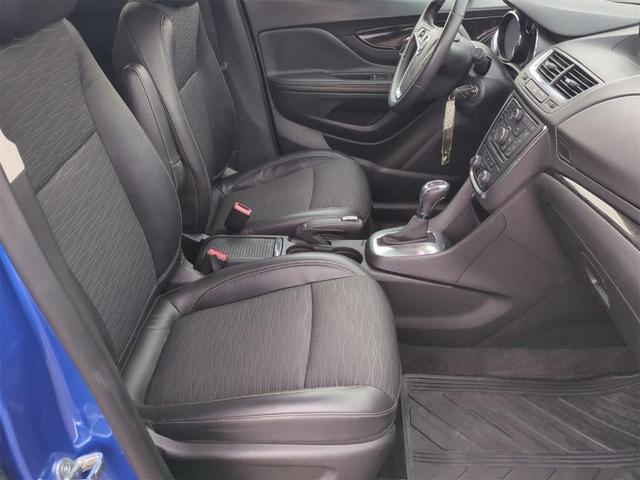 Photo of 2016 Coastal Blue Metallic Buick Encore