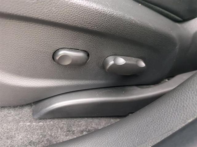 Photo of 2016 Coastal Blue Metallic Buick Encore
