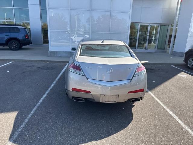 Photo of 2009 Gray Acura TL