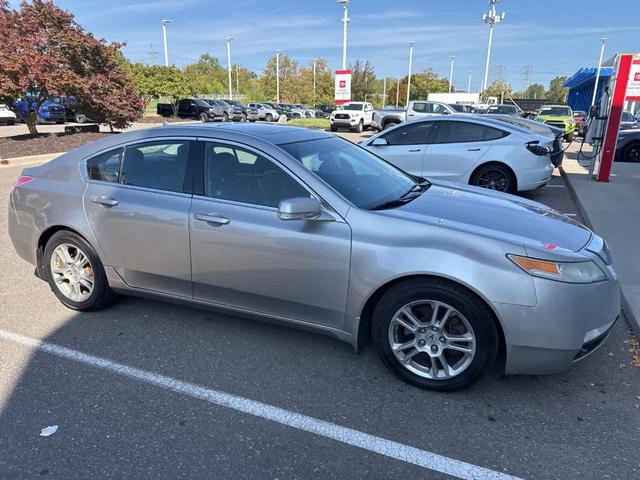Photo of 2009 Gray Acura TL