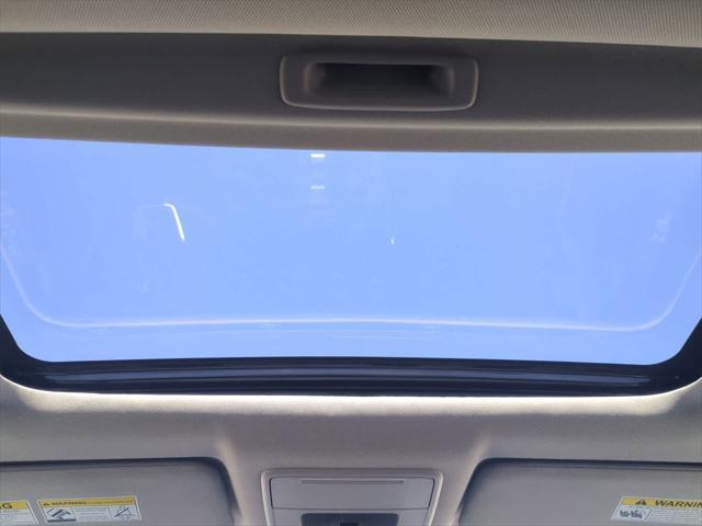 Photo of 2026 Meteorite Gray Metallic Honda CR-V