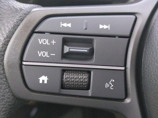 Photo of 2026 Meteorite Gray Metallic Honda CR-V