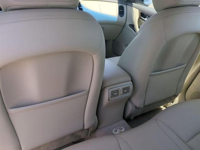 Photo of 2008 Scarlet Silver INFINITI EX35