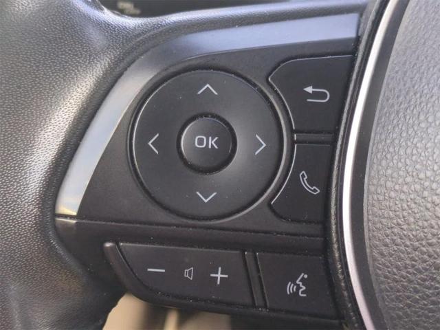 Photo of 2021 Wind Chill Pearl Toyota Corolla Hatchback