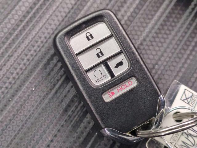 Photo of 2021 Lunar Silver Metallic Honda Passport