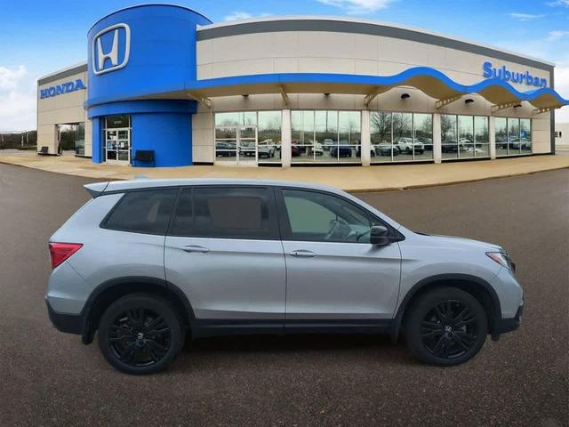 Photo of 2021 Lunar Silver Metallic Honda Passport