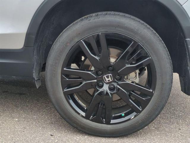 Photo of 2021 Lunar Silver Metallic Honda Passport