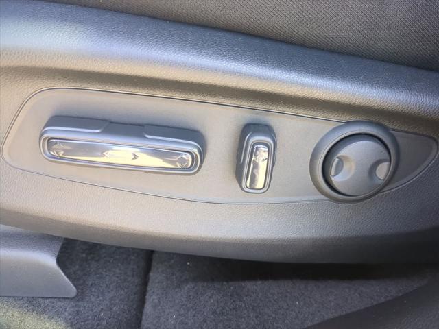 Photo of 2025 Blue Honda CR-V