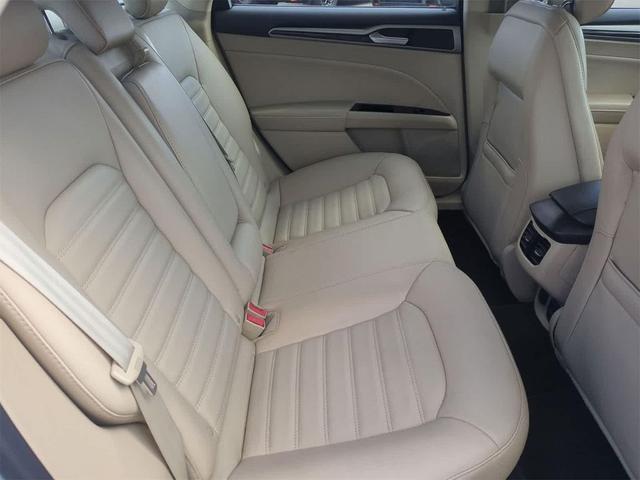 Photo of 2014 Ice Storm Metallic Ford Fusion Hybrid