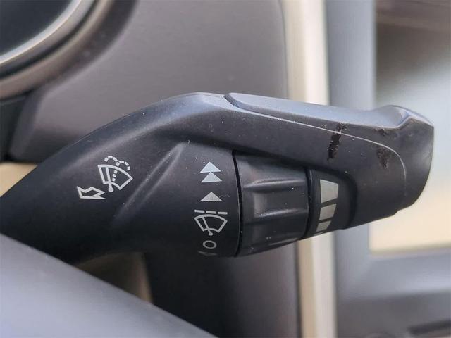 Photo of 2014 Ice Storm Metallic Ford Fusion Hybrid