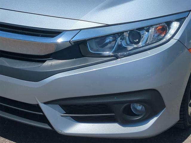 Photo of 2018 Lunar Silver Metallic Honda Civic