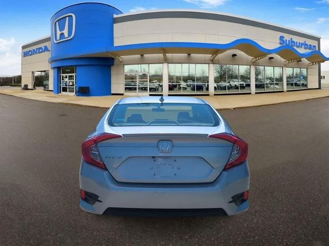 Photo of 2018 Lunar Silver Metallic Honda Civic