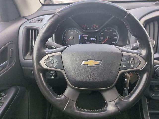 Photo of 2017 Silver Ice Metallic Chevrolet Colorado