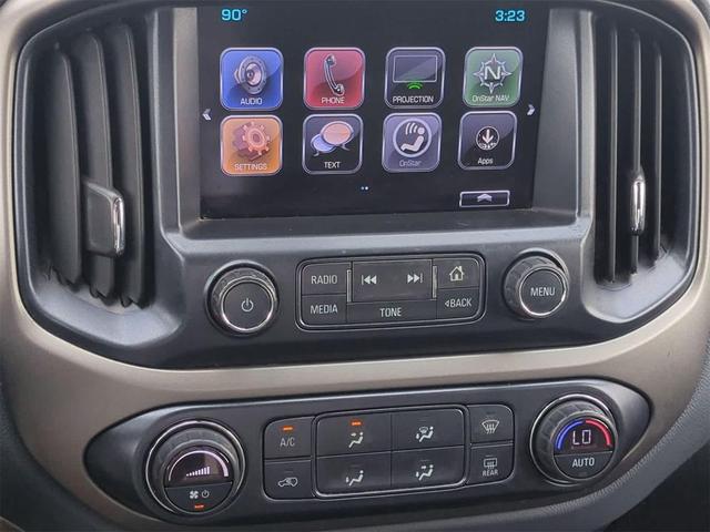 Photo of 2017 Silver Ice Metallic Chevrolet Colorado