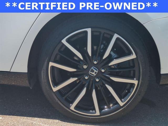 Photo of 2024 Platinum White Pearl Honda Accord Hybrid