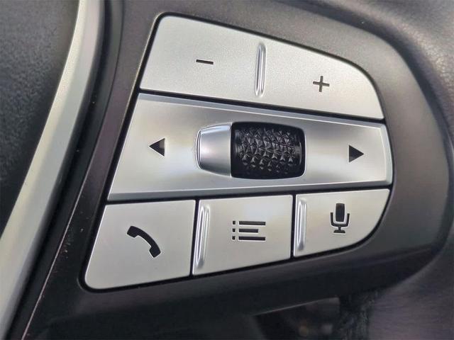 Photo of 2023 Gray BMW X3
