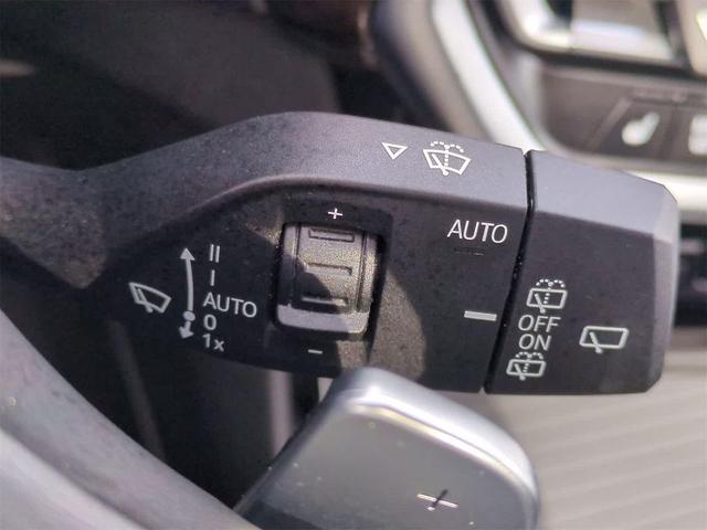 Photo of 2023 Gray BMW X3