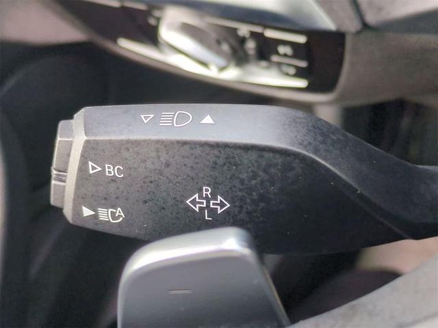 Photo of 2023 Gray BMW X3
