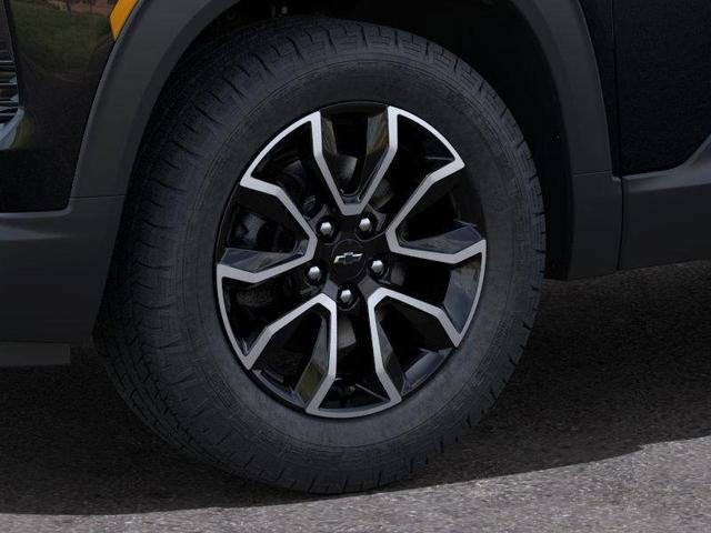 Photo of 2025 Black Chevrolet Trailblazer