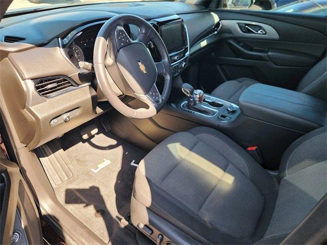 Photo of 2022 Black Cherry Metallic Chevrolet Traverse