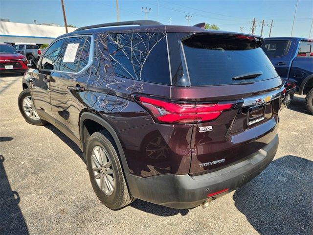 Photo of 2022 Black Cherry Metallic Chevrolet Traverse