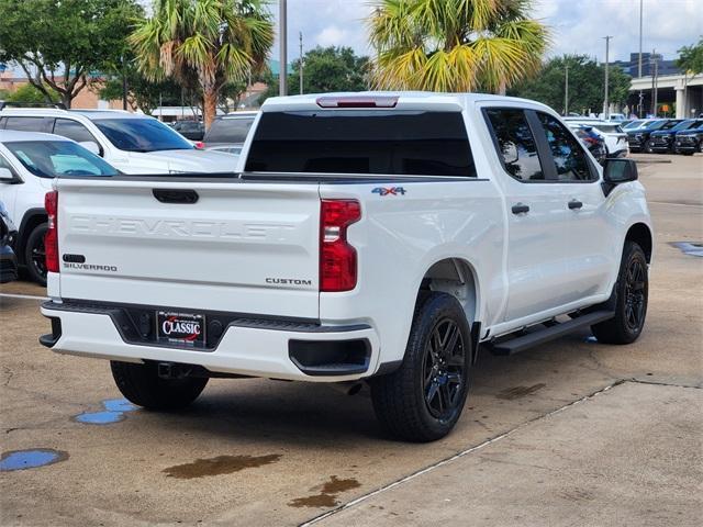 Photo of 2022 Summit White Chevrolet Silverado 1500