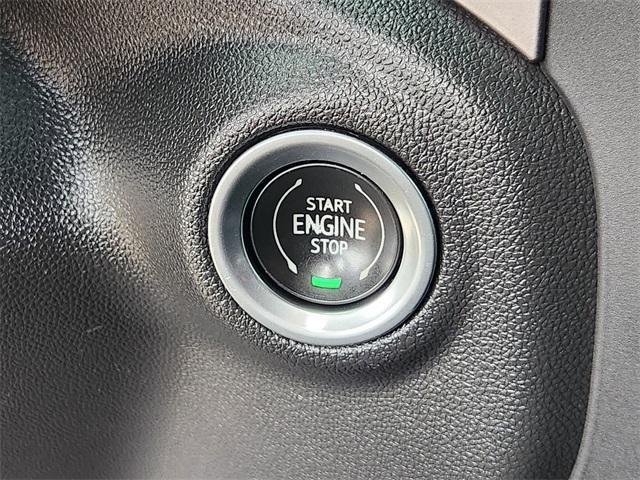 Photo of 2022 Summit White Chevrolet Silverado 1500