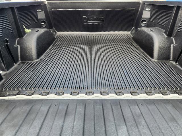 Photo of 2022 Summit White Chevrolet Silverado 1500