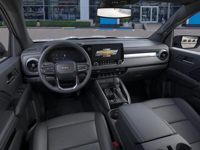 Photo of 2026 White Chevrolet Colorado