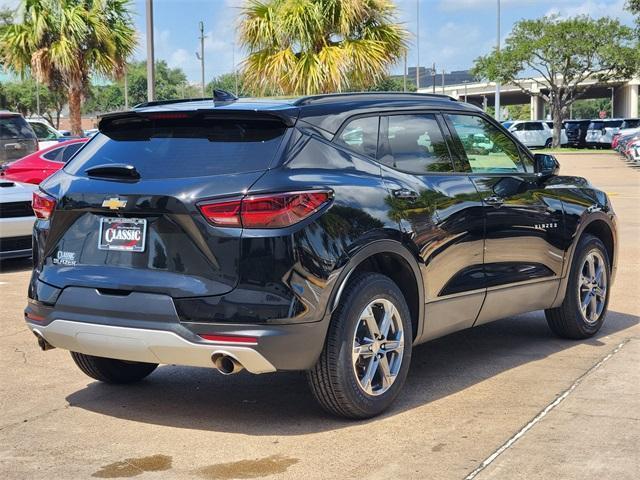 Photo of 2023 Black Chevrolet Blazer