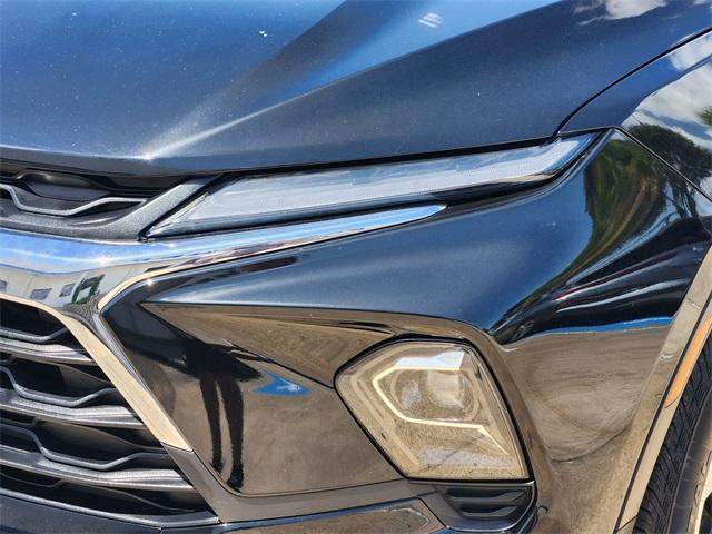 Photo of 2023 Black Chevrolet Blazer