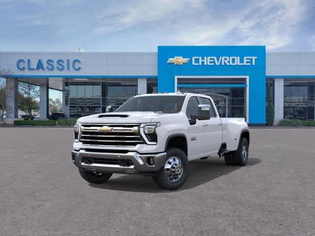Photo of 2025 Summit White Chevrolet Silverado 3500