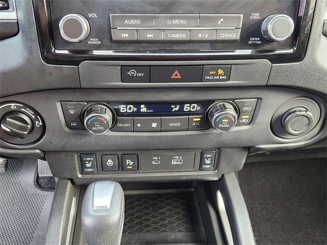 Photo of 2024 Glacier White Nissan Frontier