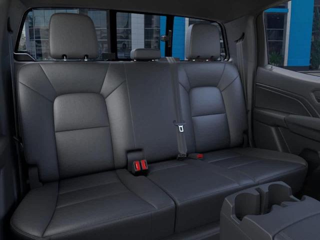 Photo of 2025 Summit White Chevrolet Colorado