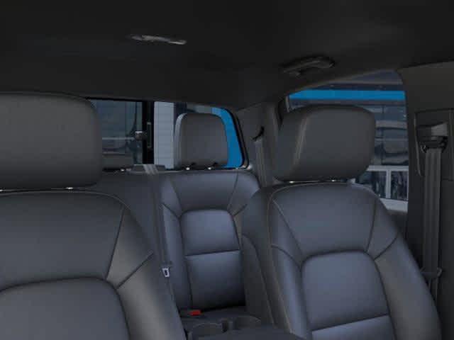 Photo of 2025 Summit White Chevrolet Colorado